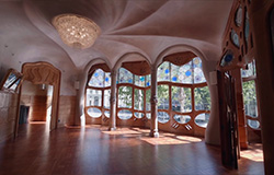 Be_The First_1920x1080_Loop.mp4